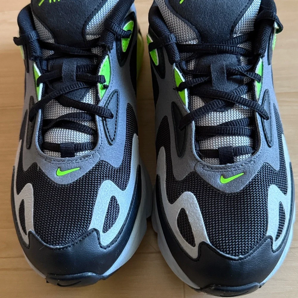 NIKE AIR MAX 200 PS ATHLETIC RUNNING WALKING SHOE CHARCOAL ELECTRIC GREEN SIZE 7